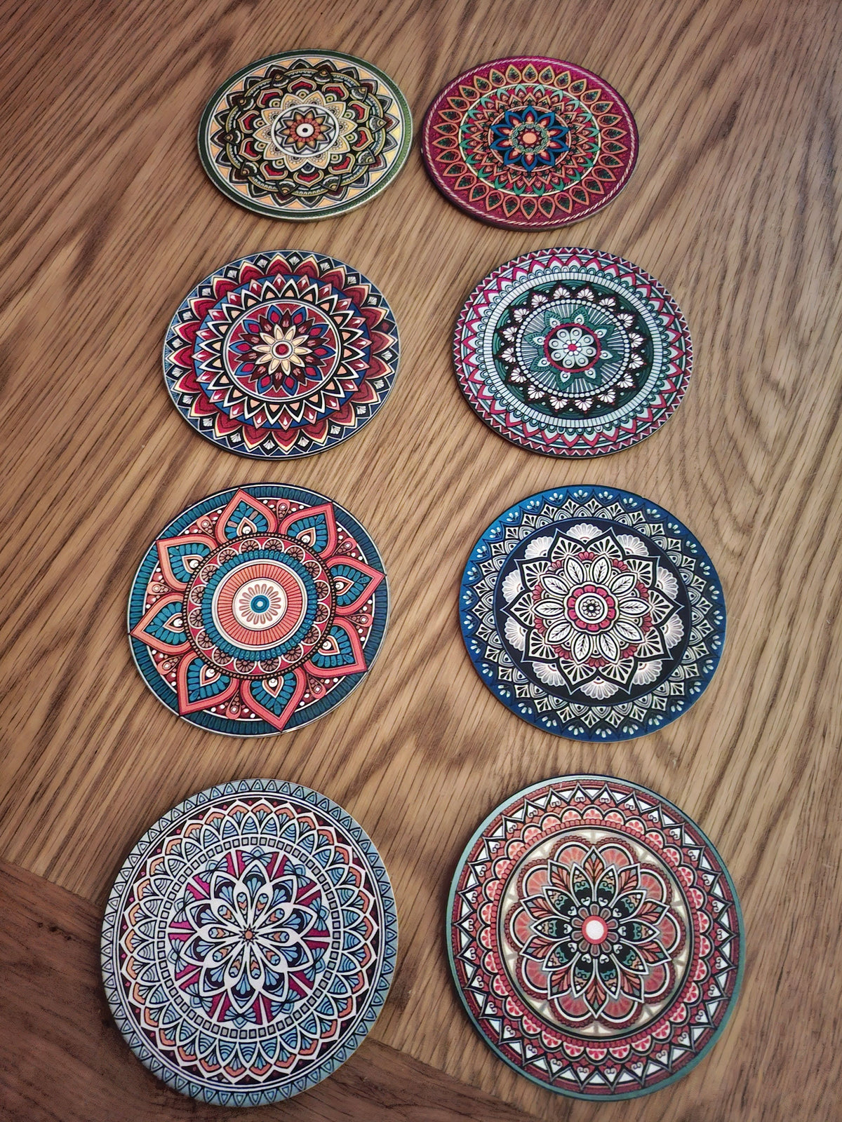 8 Piece Bohemian Style Wooden Coasters