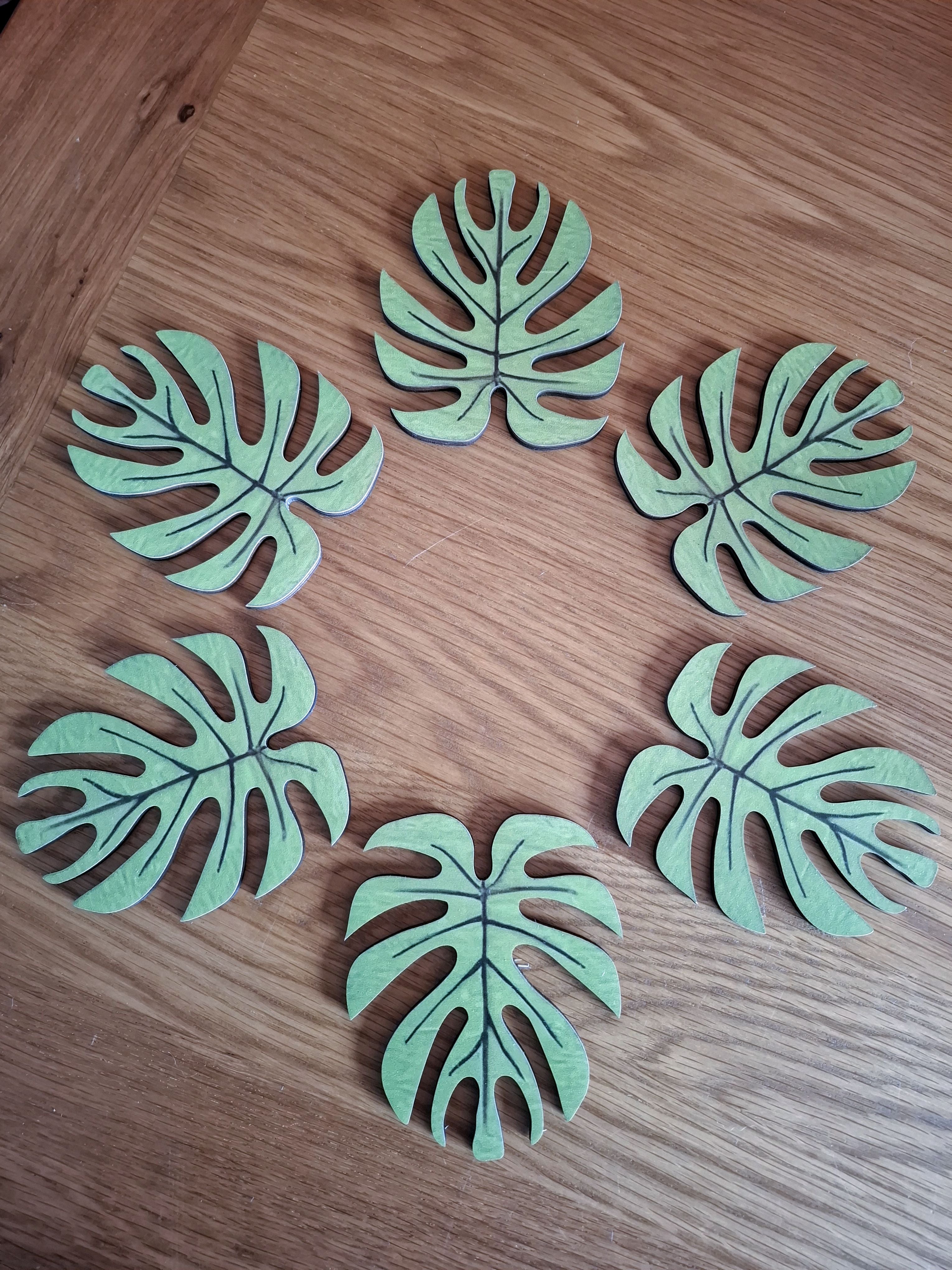 Boho Home Gift – Bamboo Leaf Shape Wooden Coaster Set of 6 | Natural Home Accessory UK