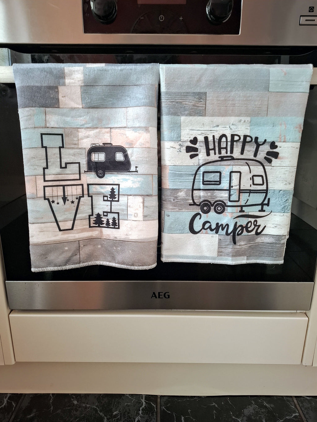 Happy Camper Woodgrain Effect Microfibre Tea Towels 2 Pack 40x60cm