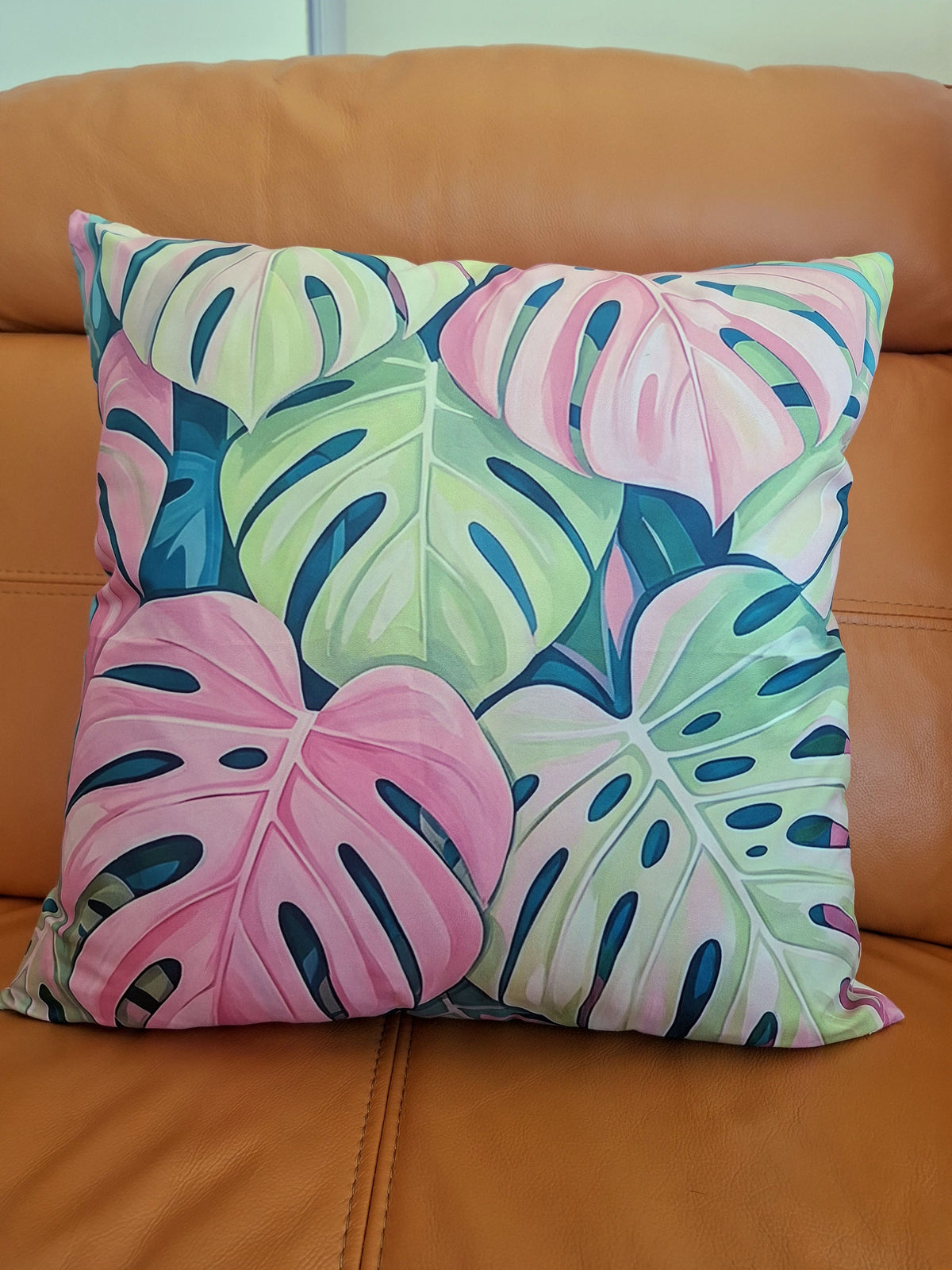 Pink Tropical Palm Leaf Design Cushion Covers Pack of 4 45x45cm