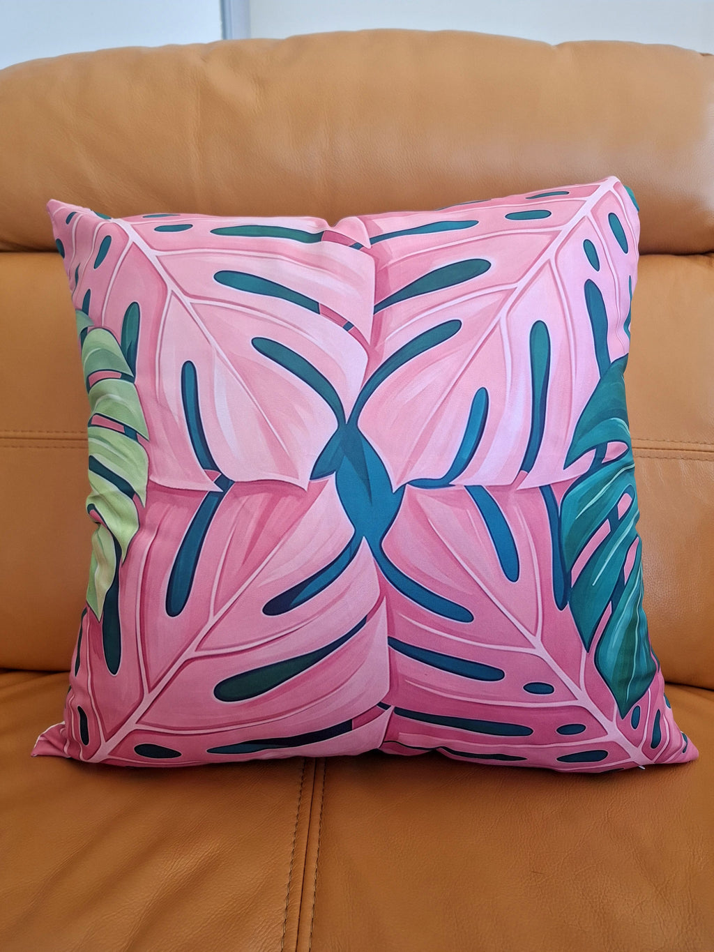 Pink Tropical Palm Leaf Design Cushion Covers Pack of 4 45x45cm