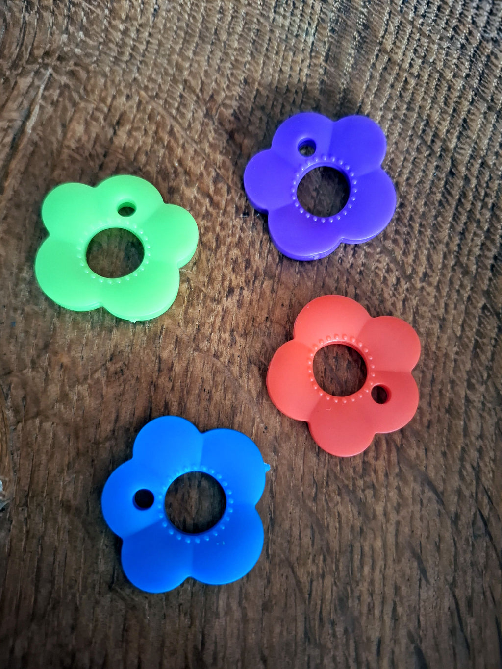 4 Piece Flower Shape Key Covers Set