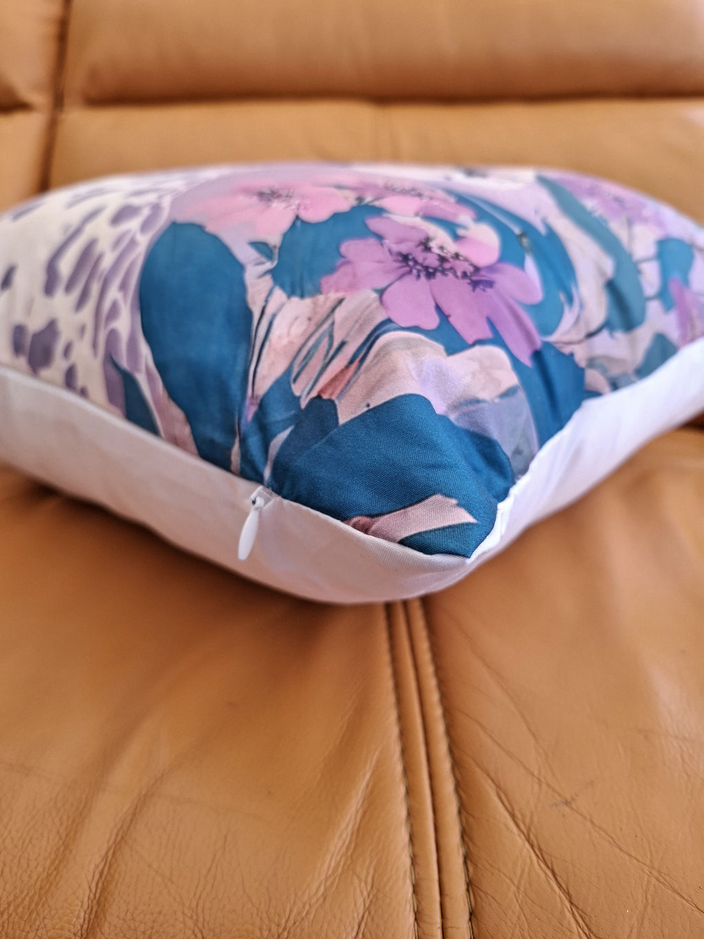 Lilac Floral Cheetah Design Cushion Cover 45x45cm